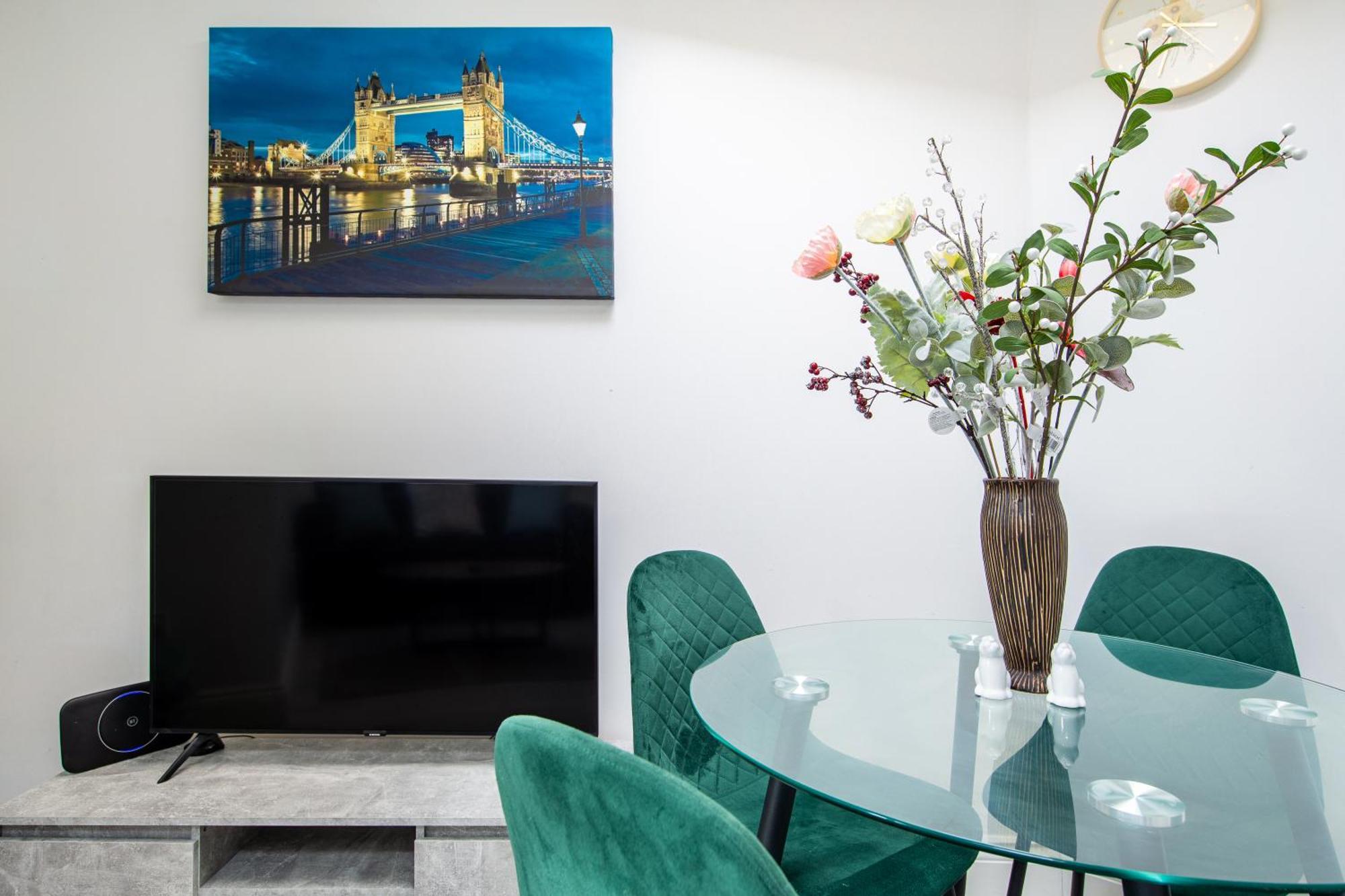 Cosy 1 Bed Apartment With Free Parking Close To Underground Station Zone 2 For Quick Access To Central London Up To 5 Guests Exterior foto
