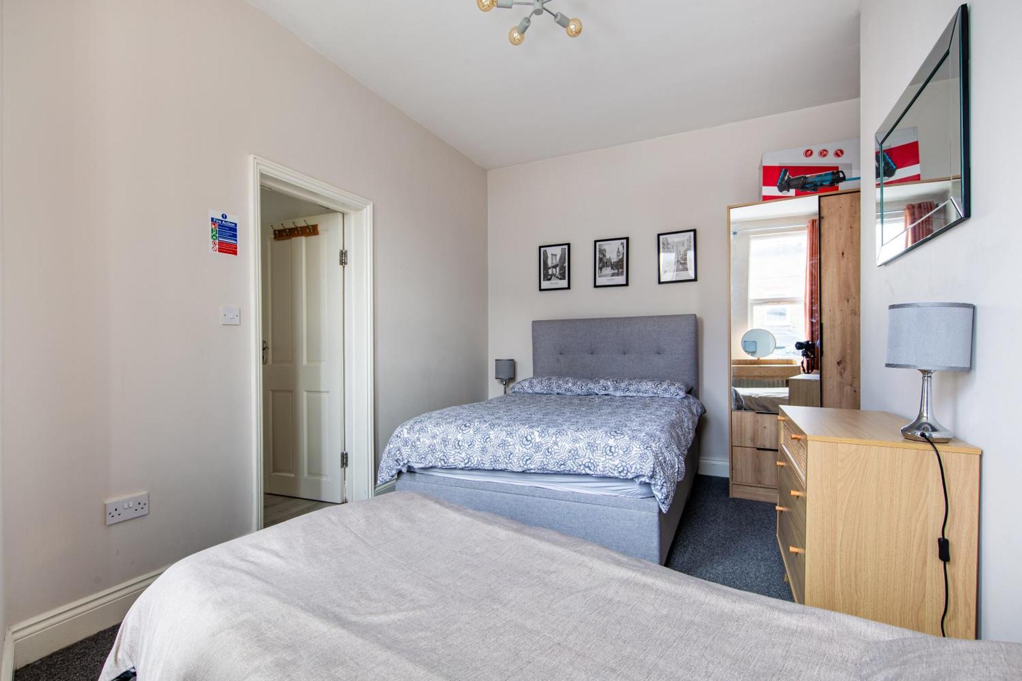 Cosy 1 Bed Apartment With Free Parking Close To Underground Station Zone 2 For Quick Access To Central London Up To 5 Guests Exterior foto